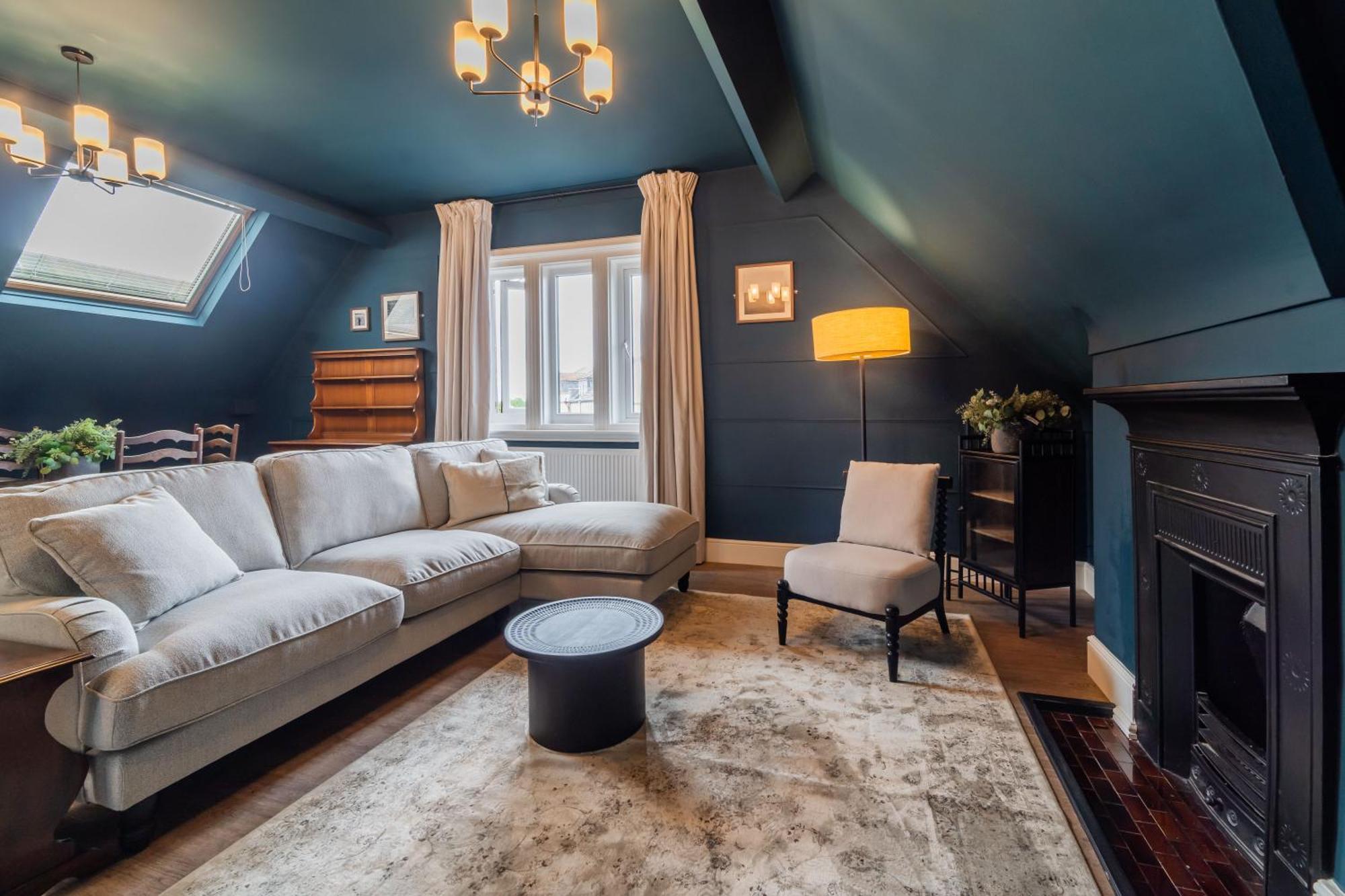 2 The Quadrant Luxury Apartments - Хойлэйк Экстерьер фото