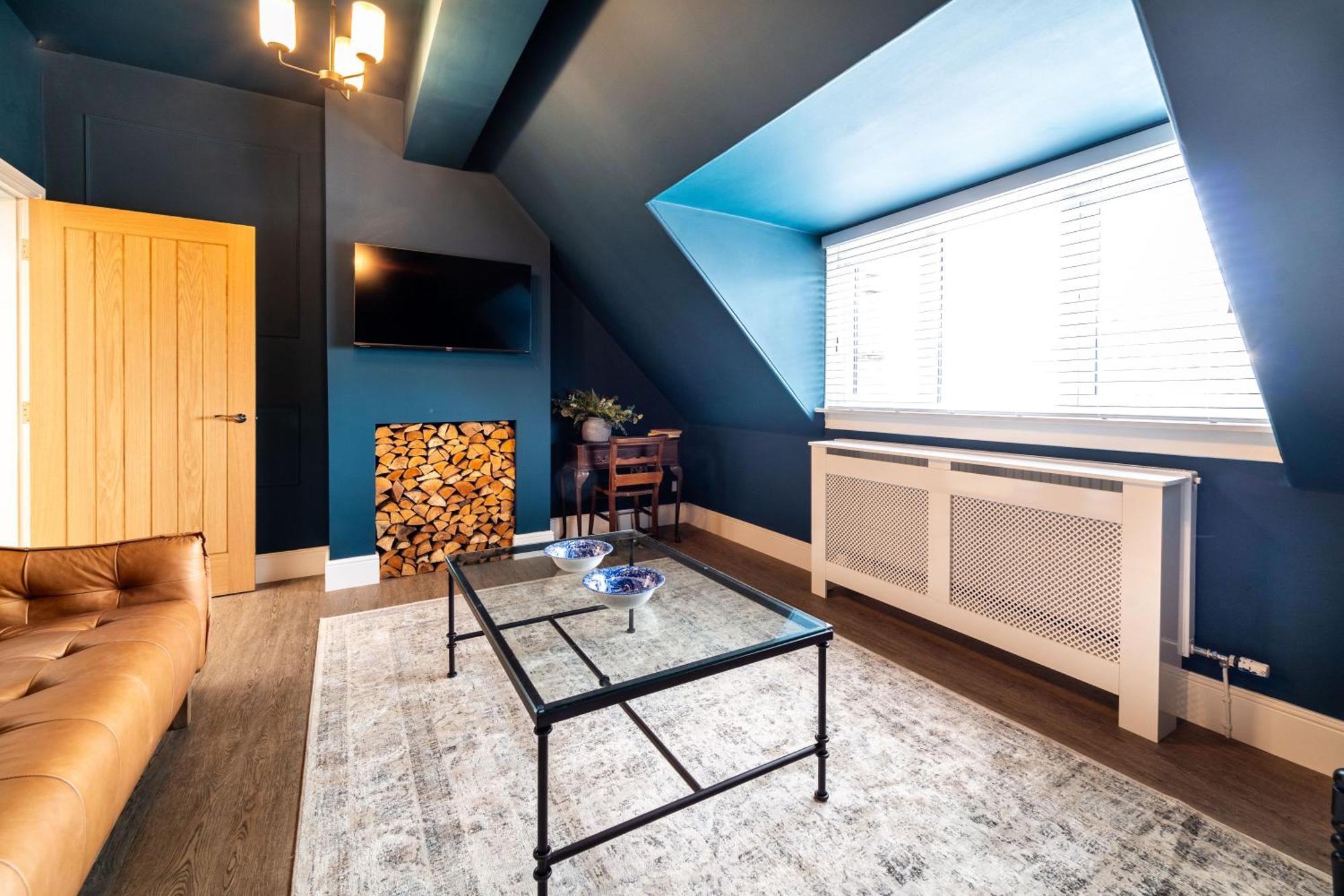 2 The Quadrant Luxury Apartments - Хойлэйк Экстерьер фото