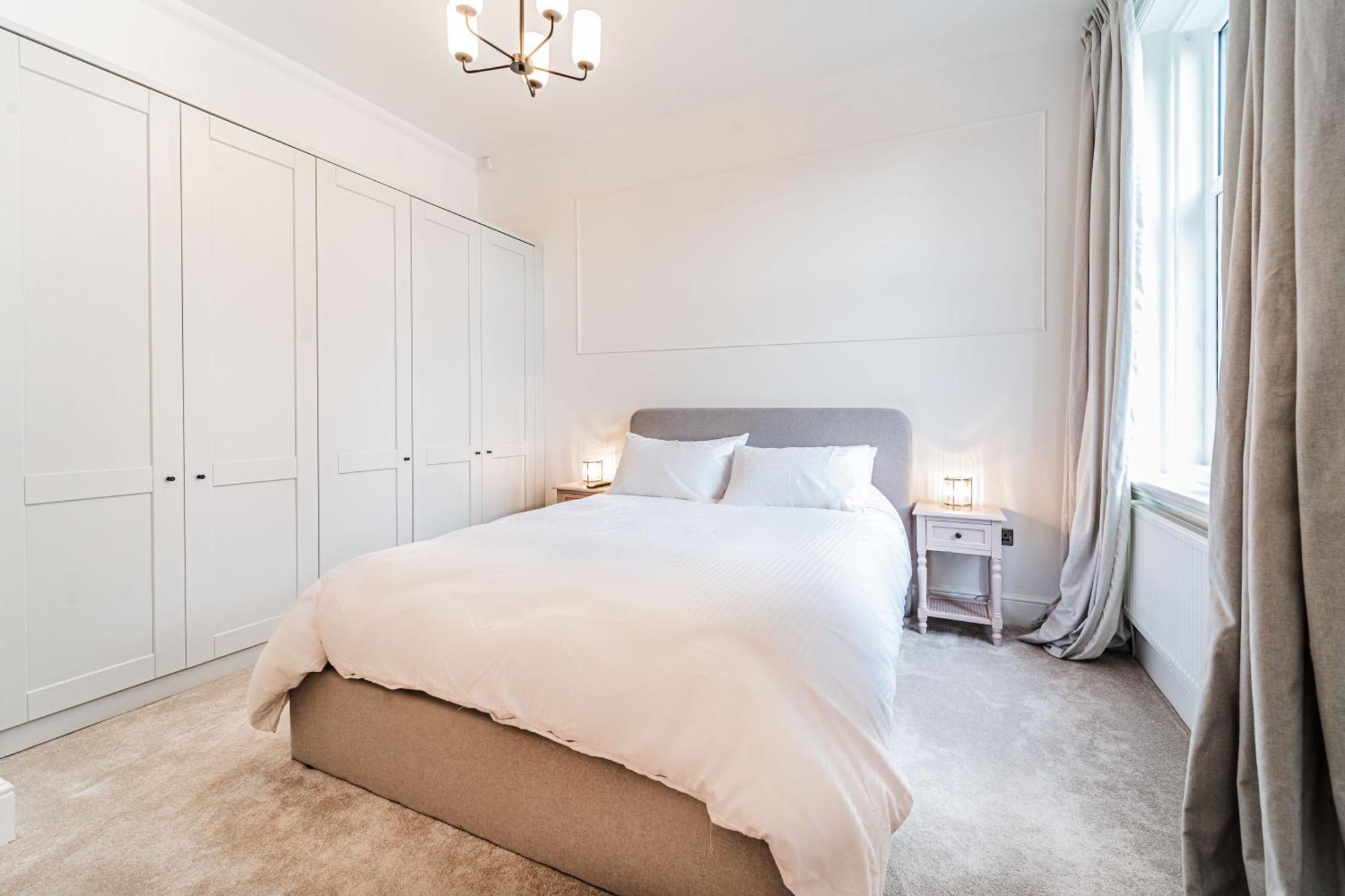 2 The Quadrant Luxury Apartments - Хойлэйк Экстерьер фото
