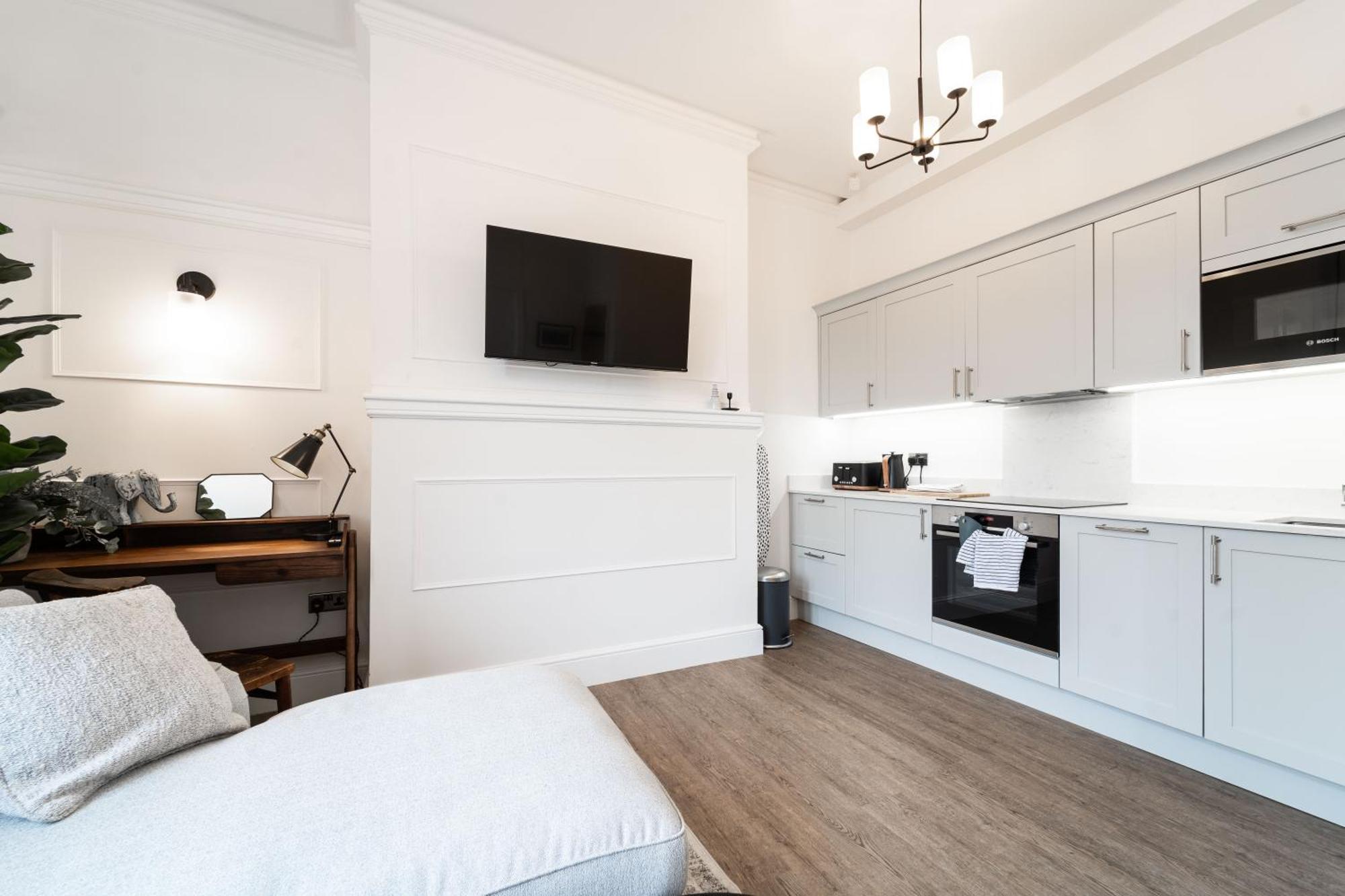 2 The Quadrant Luxury Apartments - Хойлэйк Экстерьер фото